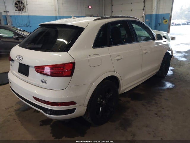 2016 AUDI Q3 WA1GFCFS6GR008367 Photo 3