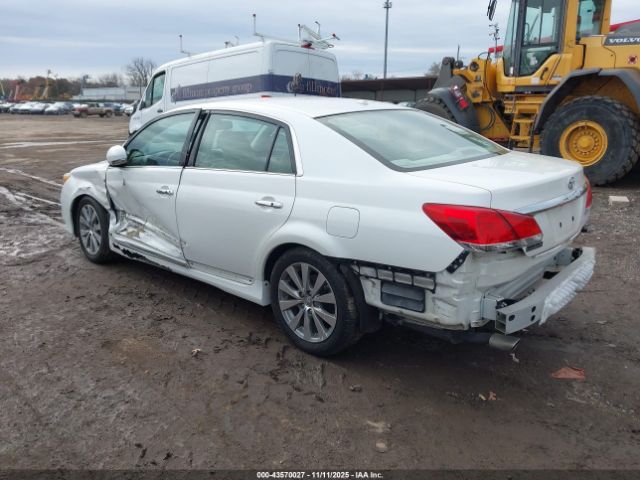 2011 TOYOTA AVALON 4T1BK3DB2BU395595 Photo 2