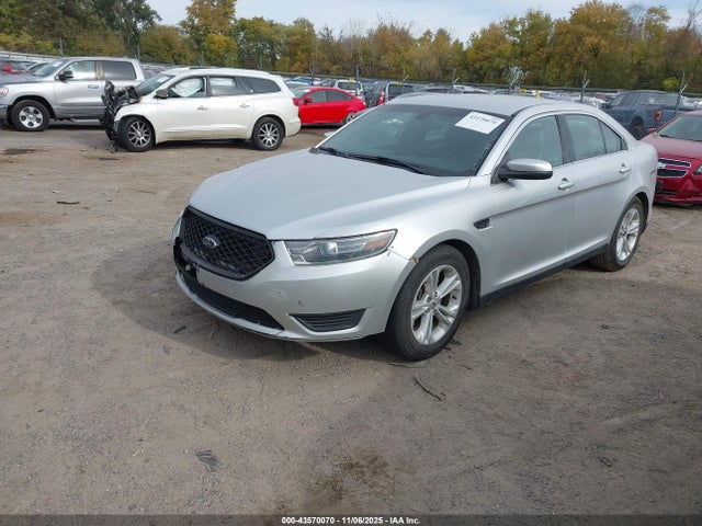 Ford TAURUS SEL 2015 1FAHP2E89FG203483 Image 2