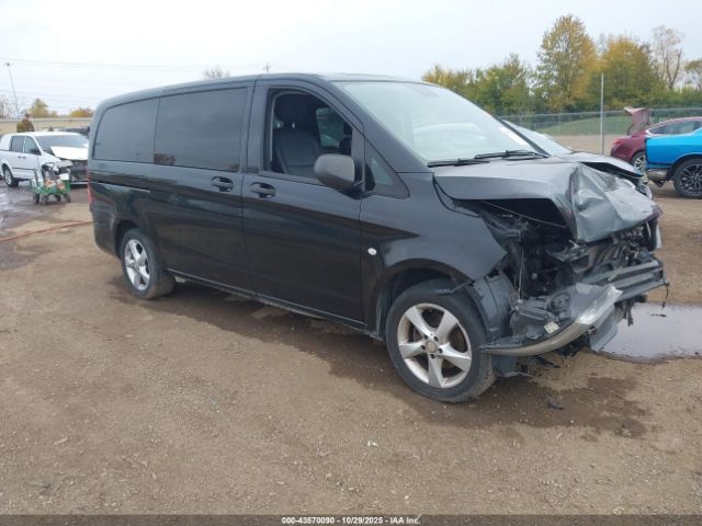 2017 MERCEDES-BENZ METRIS WD4PG2EE5H3337838