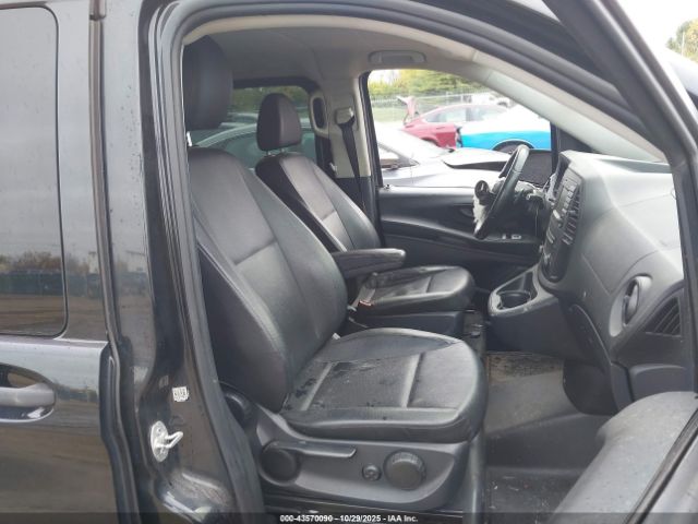 2017 MERCEDES-BENZ METRIS WD4PG2EE5H3337838 Photo 4