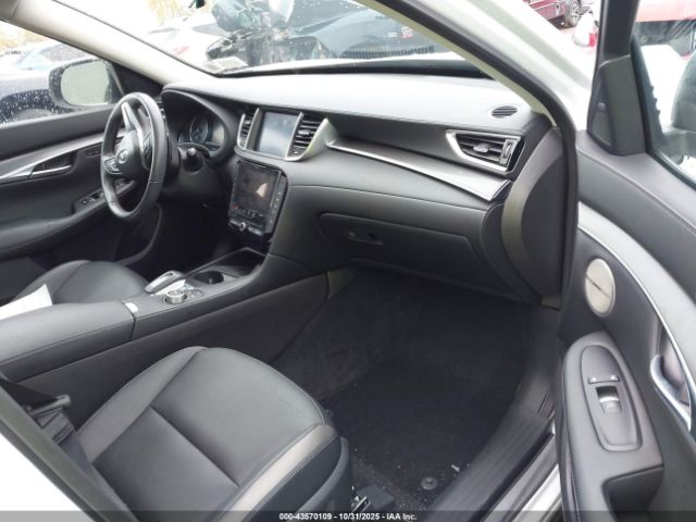 2024 INFINITI QX50 3PCAJ5BB5RF104706 Photo 4