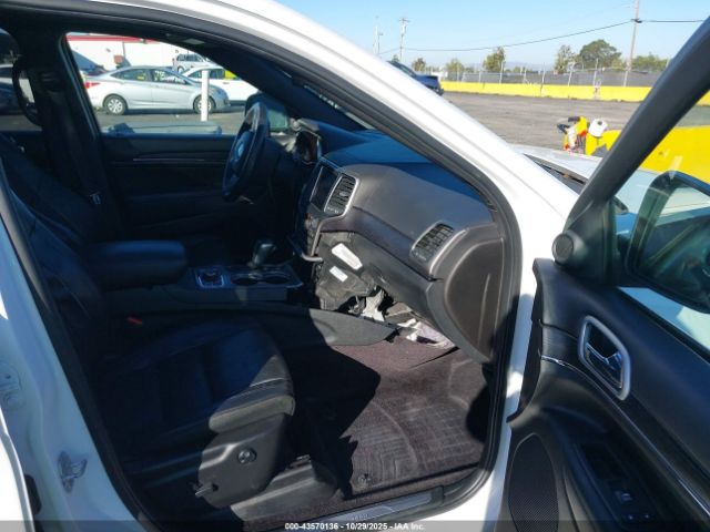 2018 JEEP GRAND CHEROKEE 1C4RJFCG2JC351623 Photo 4