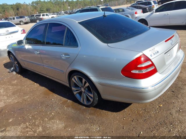 2003 MERCEDES-BENZ E 320 WDBUF65J93A259569 Photo 2
