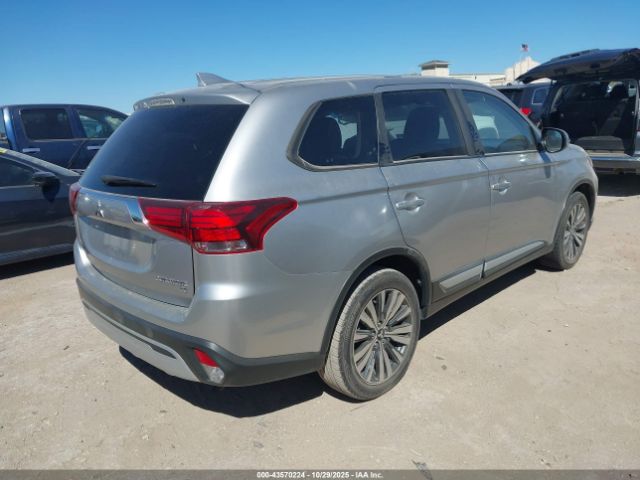 2019 MITSUBISHI OUTLANDER JA4AD3A31KJ002222 Photo 3