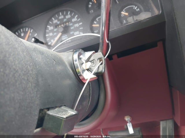 1989 DODGE DAKOTA 1B7FL26X0KS138453 Photo 10