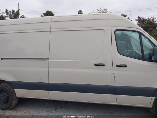 Продажа на аукционе авто 2022 Mercedes-benz Sprinter 2500 High Roof I4 Diesel, vin: W1Y4DDHY5NT102967, номер лота: 43570292