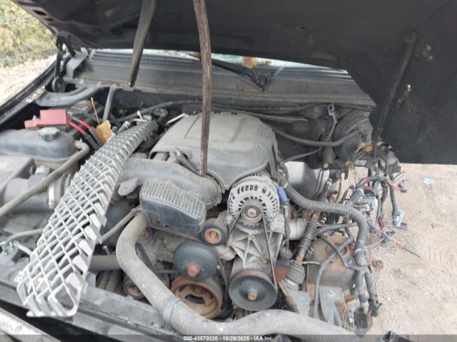 2011 CHEVROLET TAHOE 1GNSKCE09BR135819 Photo 9