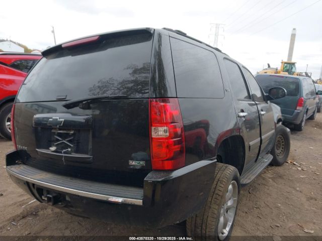 2011 CHEVROLET TAHOE 1GNSKCE09BR135819 Photo 3