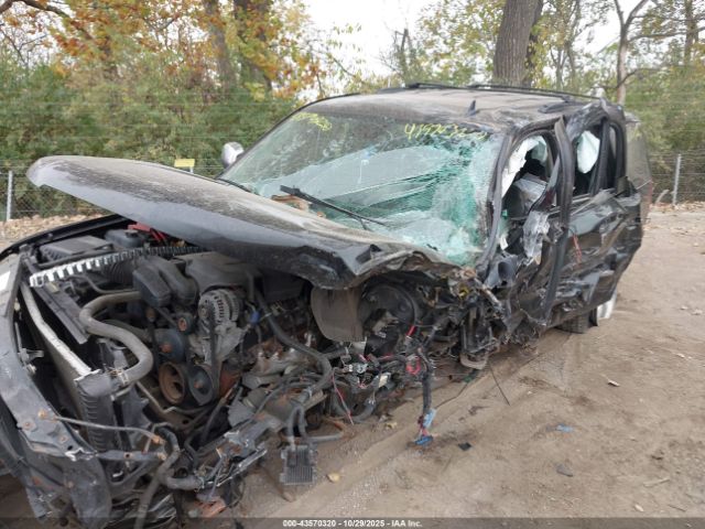 2011 CHEVROLET TAHOE 1GNSKCE09BR135819 Photo 5