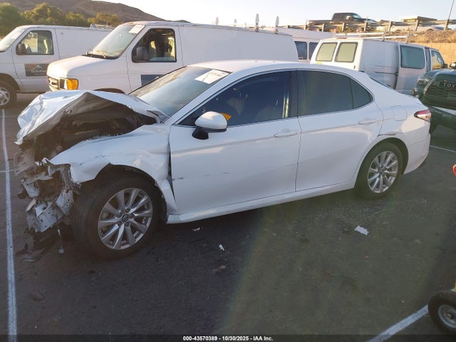 4T1B11HK5JU623251 Toyota CAMRY LE