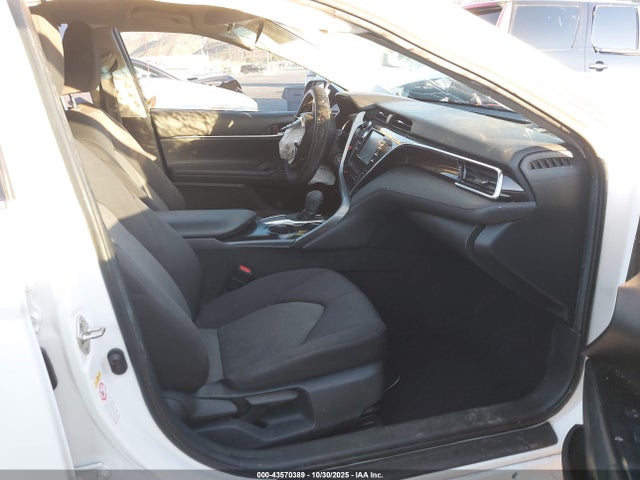 4T1B11HK5JU623251 Toyota CAMRY LE