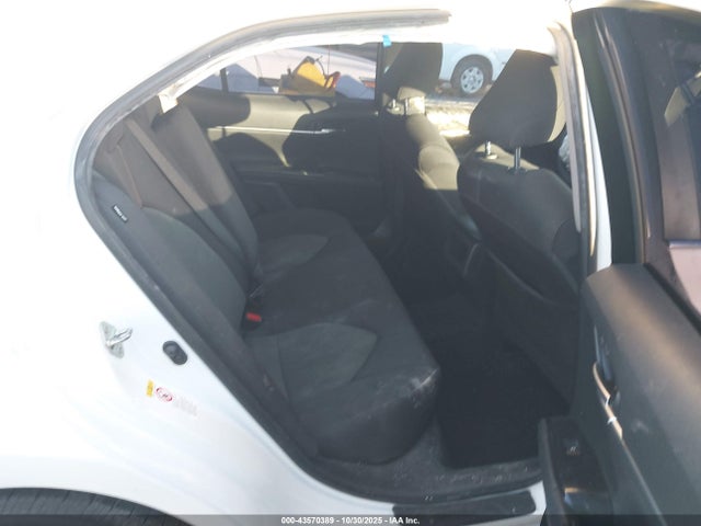 4T1B11HK5JU623251 Toyota CAMRY LE