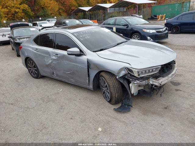 2018 ACURA TLX 19UUB2F52JA005417 Photo 0