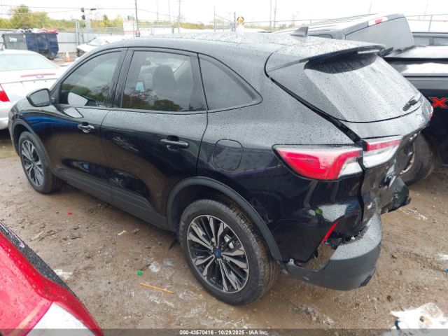 2022 FORD ESCAPE 1FMCU9G61NUB25164 Photo 2