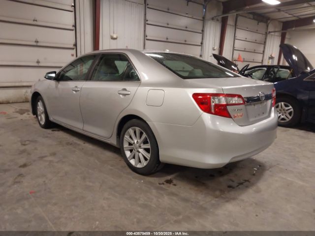 2012 TOYOTA CAMRY 4T4BF1FK0CR196347 Photo 2