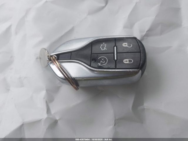 2018 MASERATI LEVANTE ZN661YUA9JX301317 Photo 10