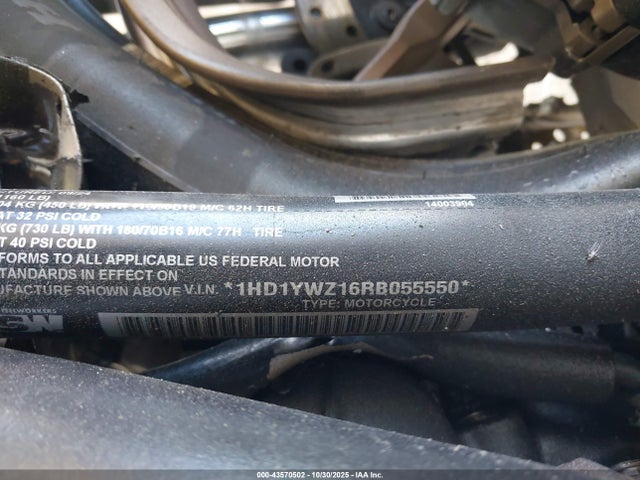 2024 HARLEY-DAVIDSON FXLRS 1HD1YWZ16RB055550 Photo 9