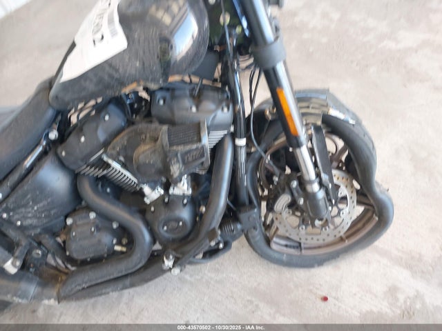 1HD1YWZ16RB055550 Harley-Davidson FXLRS