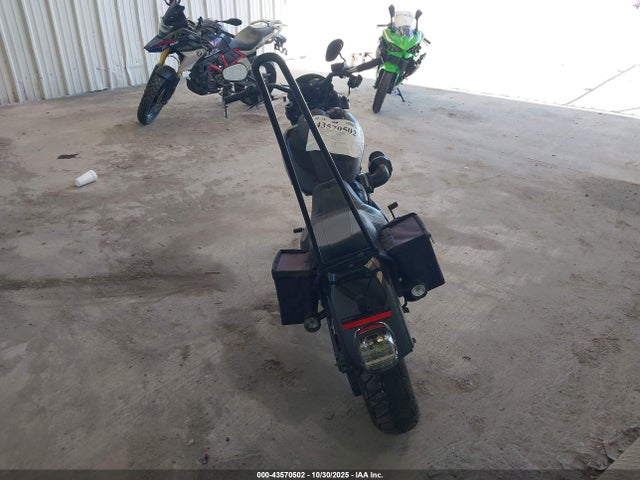 2024 HARLEY-DAVIDSON FXLRS 1HD1YWZ16RB055550 Photo 5