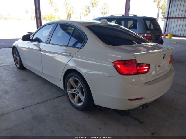 2012 BMW 328I WBA3A5G5XCNP18233 Photo 2