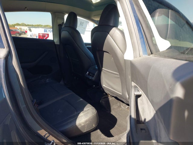 2023 TESLA MODEL Y 7SAYGDEE8PA122675 Photo 7