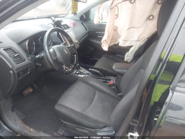 2021 MITSUBISHI OUTLANDER SPORT JA4APUAUXMU005126 Photo 4