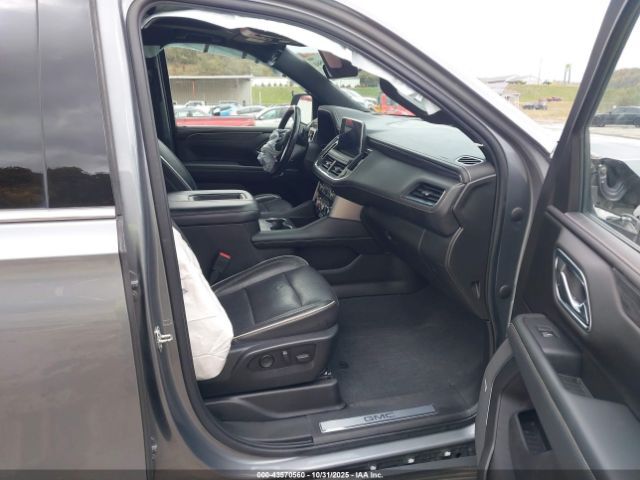2021 GMC YUKON XL 1GKS2GKD6MR157758 Photo 4