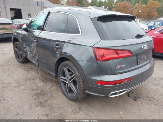 2018 AUDI SQ5 WA1A4AFYXJ2217261 Photo 2