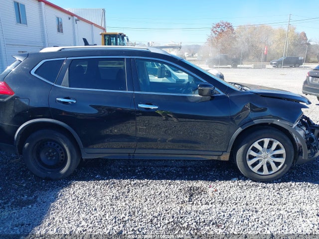 Nissan ROGUE S 2017 KNMAT2MV7HP573199 Image 13