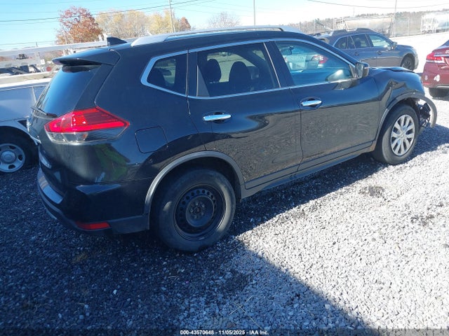 Nissan ROGUE S 2017 KNMAT2MV7HP573199 Image 4