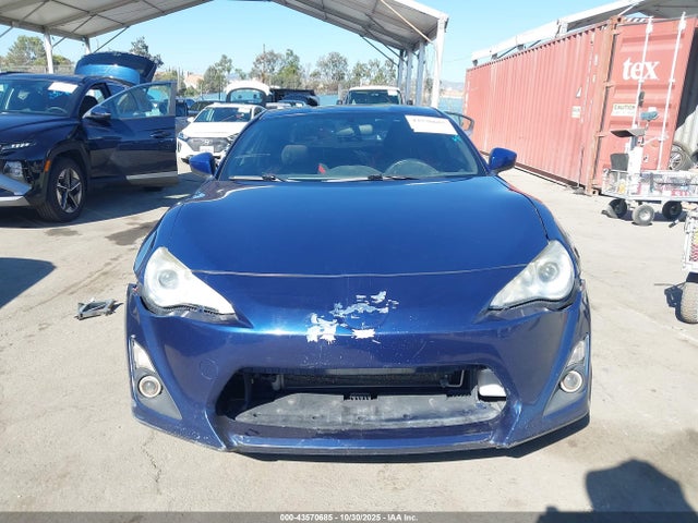 Scion FR-S 2014 JF1ZNAA10E8700900 Image 13