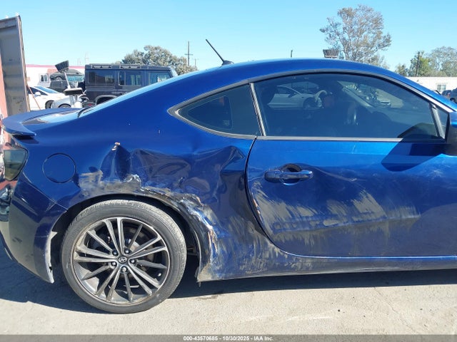 Scion FR-S 2014 JF1ZNAA10E8700900 Image 18