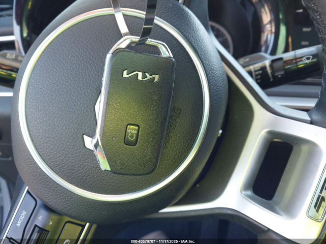 2024 KIA K5 5XXG64J29RG250823 Photo 10