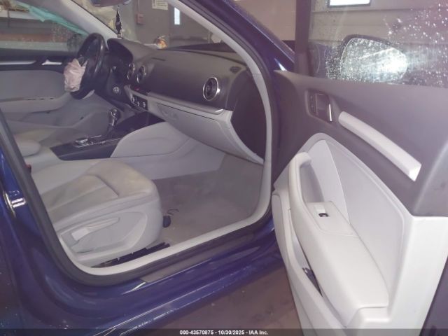 2015 AUDI A3 WAUACGFF3F1098764 Photo 4