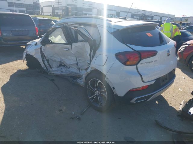 2022 BUICK ENCORE GX KL4MMDS23NB140450 Photo 2