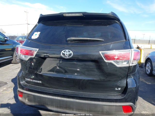 Toyota Highlander Le 2015 5TDZARFH8FS014577 Image 16