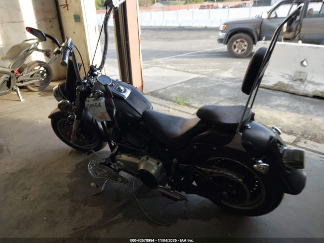 2011 HARLEY-DAVIDSON FLSTFB 1HD1JN512BB026122 Photo 2