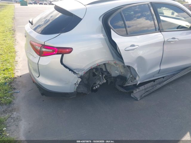 2022 ALFA ROMEO STELVIO ZASPAJAN4N7D37577 Photo 5