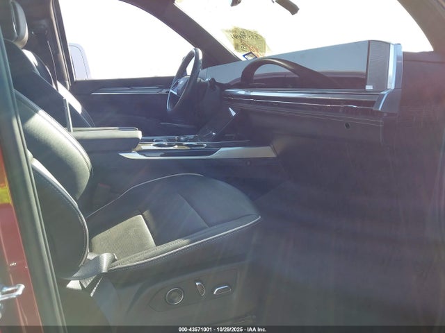 2025 CADILLAC ESCALADE 1GYS9FRL9SR124016 Photo 4