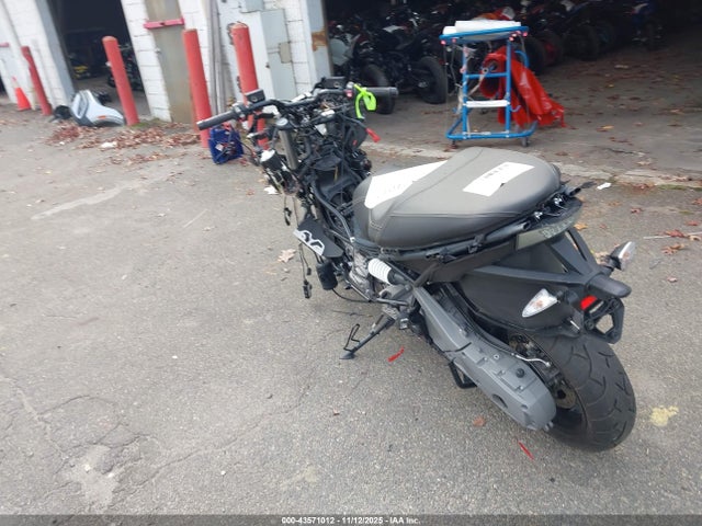 Продаж на аукціоні авто 2017 Bmw C650 Sport, vin: WB10C1408HZ314961, номер лоту: 43571012