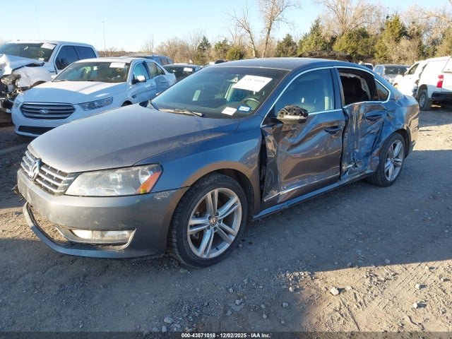 2015 Volkswagen Passat 2.0l Tdi Sel Premium მანქანა იყიდება აუქციონზე, vin: 1VWCV7A33FC015709, აუქციონის ნომერი: 43571018