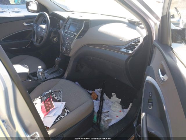 2018 HYUNDAI SANTA FE SPORT 5XYZTDLB2JG555577 Photo 4