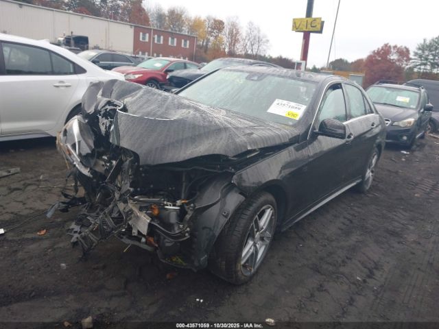 2014 MERCEDES-BENZ E 350 WDDHF8JB2EA995016 Photo 1