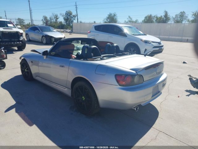 2002 HONDA S2000 JHMAP11452T004665 Photo 2