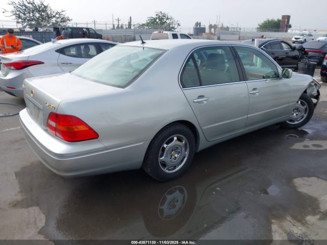 2002 LEXUS LS 430 JTHBN30F520056968 Photo 3
