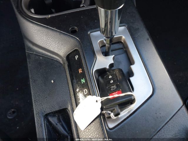 2017 TOYOTA RAV4 HYBRID JTMRJREV7HD112098 Photo 10