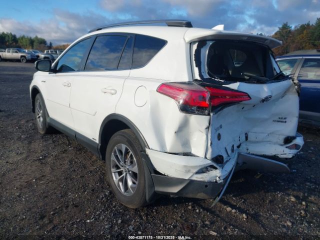 2017 TOYOTA RAV4 HYBRID JTMRJREV7HD112098 Photo 2