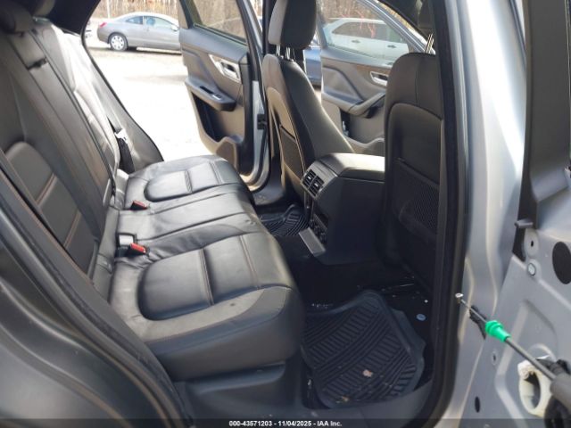 2017 JAGUAR F-PACE SADCK2BV2HA078964 Photo 7