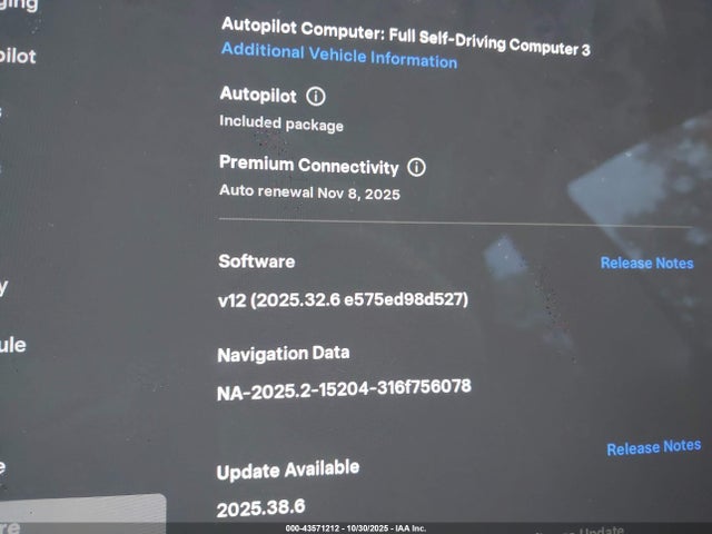 43571212 :رقم المزاد ، 5YJ3E1EB0KF493830 vin ، 2019 Tesla Model 3 Long Range/performance مزاد بيع